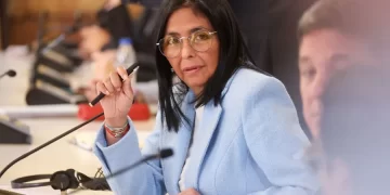 CORRECTO! Delcy Rodríguez dice que Venezuela quiere construir relaciones a «largo plazo» con EE.UU.