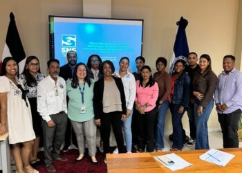 SRSEN realiza dos importantes jornadas de capacitaciones sobre “Uso de Instrumentos para el Monitoreo de los Expedientes Clínicos” y “Humanización de los servicios de salud”.