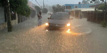 ATENTOS! Prevén acumulados de lluvias de 100 a 125 milímetros en las próximas 24 a 48 horas en RD