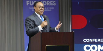 YA LO SABEN! Bautista advierte periodistas que no dominen la IA “estarán ciegos”