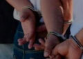 *POLICIA NACIONAL apresa en flagrante delito a dos adolescentes por la muerte de un joven en Barahona.*