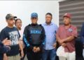 *POLICIA NACIONAL logra entrega de hombre buscado mediante orden judicial por presunto homicidio en Barahona.*